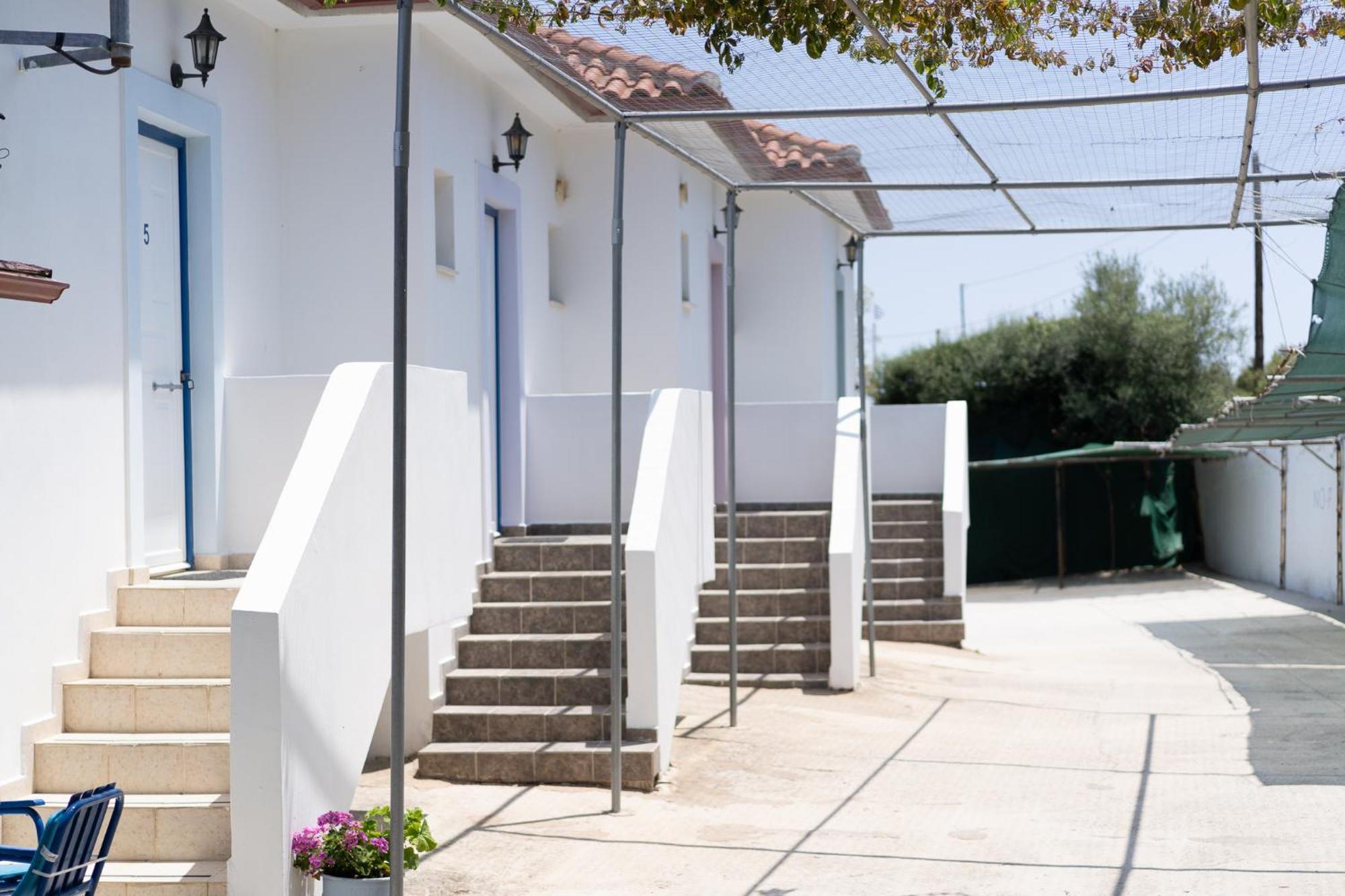 Blue Houses Maisonettes Kamaria  Экстерьер фото